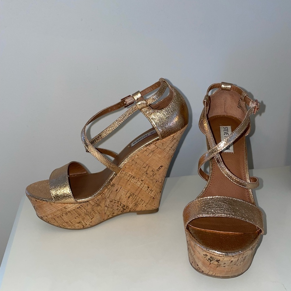 Steve Madden Rose Gold Sandal Wedge